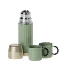 Termo y tazas  imagen 1
