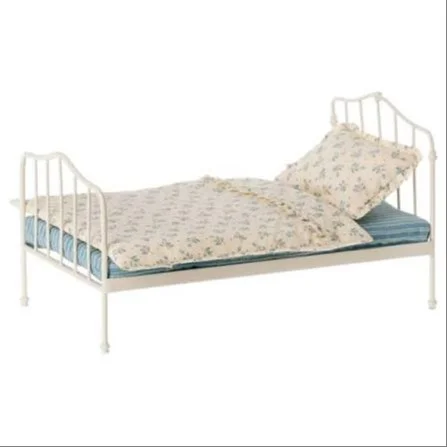 Imagen de Cama metal Maileg