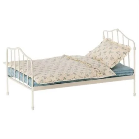 Cama metal Maileg imagen 1