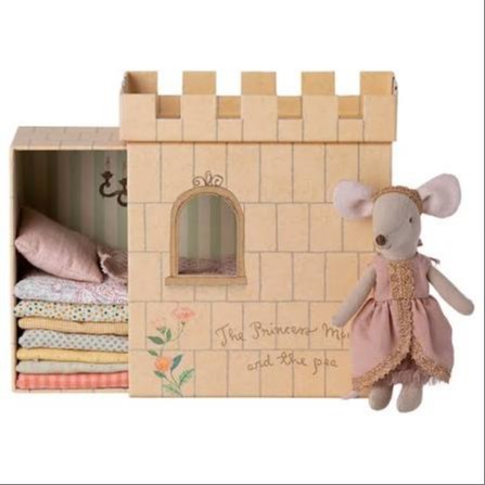 Imagen de Castillo Maileg con ratona princesa